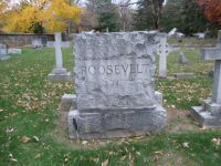 ROOSEVELT, Isaac - Gravemaker
Saint James Episcopal Churchyard, Hyde Park, Dutchess, New York, USA